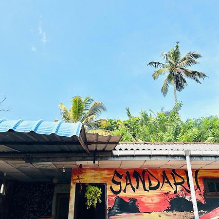 Sandaru Surffing Inn Weligama Esterno foto